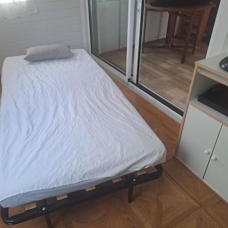 Готель Chalet Pour 5 Personnes Equipe Sur Emplacement Privatif Dans Camping 4 Etoiles Appartenant Et Gere Par Un Particulier Фуа Екстер'єр фото