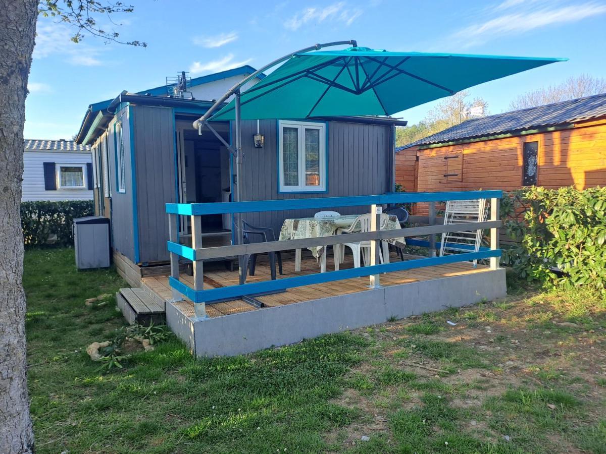 Готель Chalet Pour 5 Personnes Equipe Sur Emplacement Privatif Dans Camping 4 Etoiles Appartenant Et Gere Par Un Particulier Фуа Екстер'єр фото