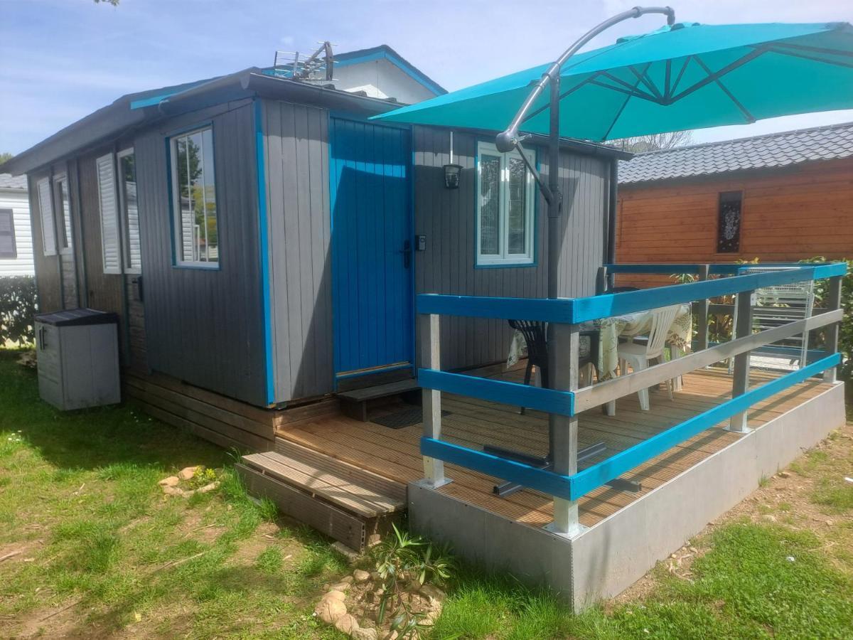 Готель Chalet Pour 5 Personnes Equipe Sur Emplacement Privatif Dans Camping 4 Etoiles Appartenant Et Gere Par Un Particulier Фуа Екстер'єр фото